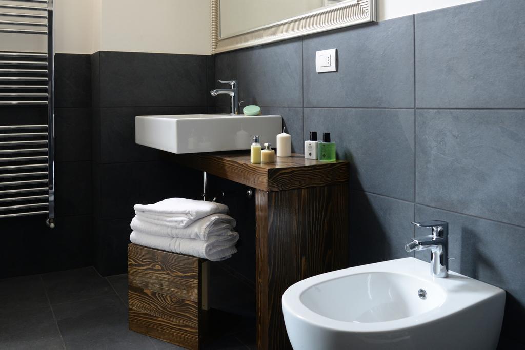 Art Design Appartamento Con Terrazzo By Logicasa Lake Como Zimmer foto